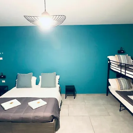 Jupiter Guest house